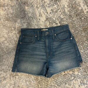 Madewell Jean shorts 28